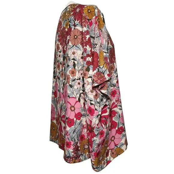 NATURAL LIFE Floral V-Neck Blouse - Multicolor - Picture 5 of 6